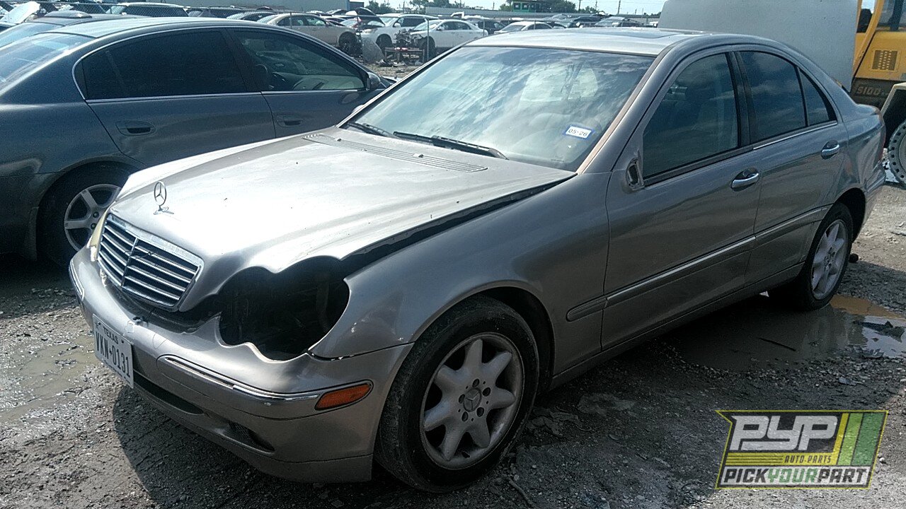 Photo of 2004 Mercedes-Benz C240