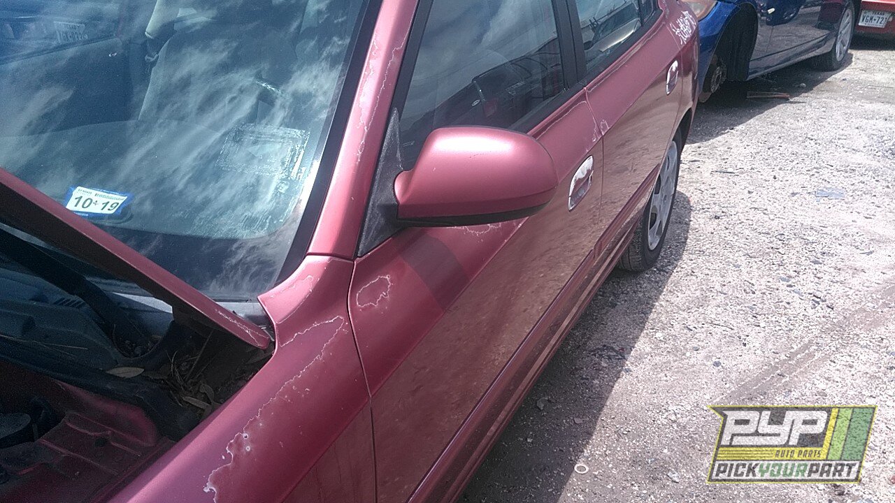 Photo of 2004 Hyundai Elantra