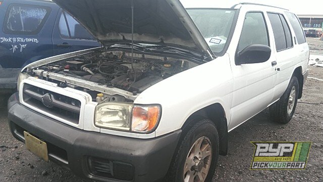 Photo of 1999 Nissan Pathfinder
