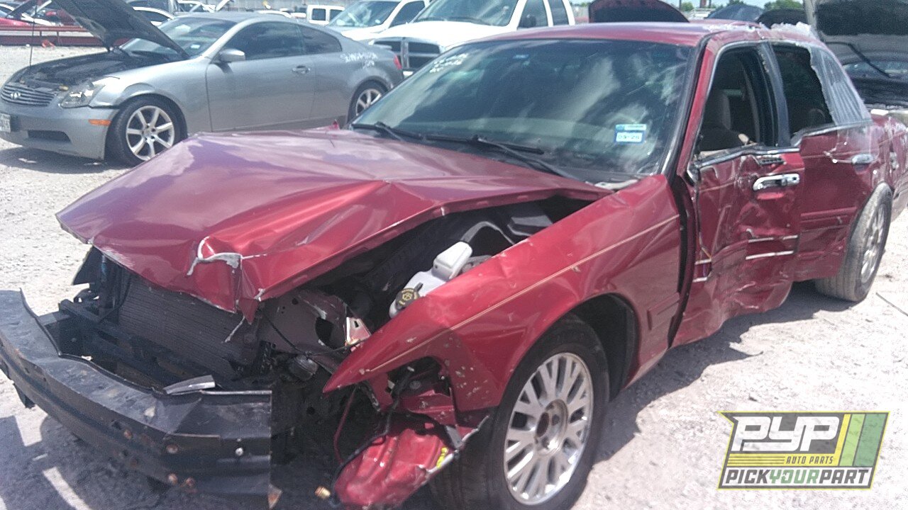 Photo of 2003 Ford Crown Victoria