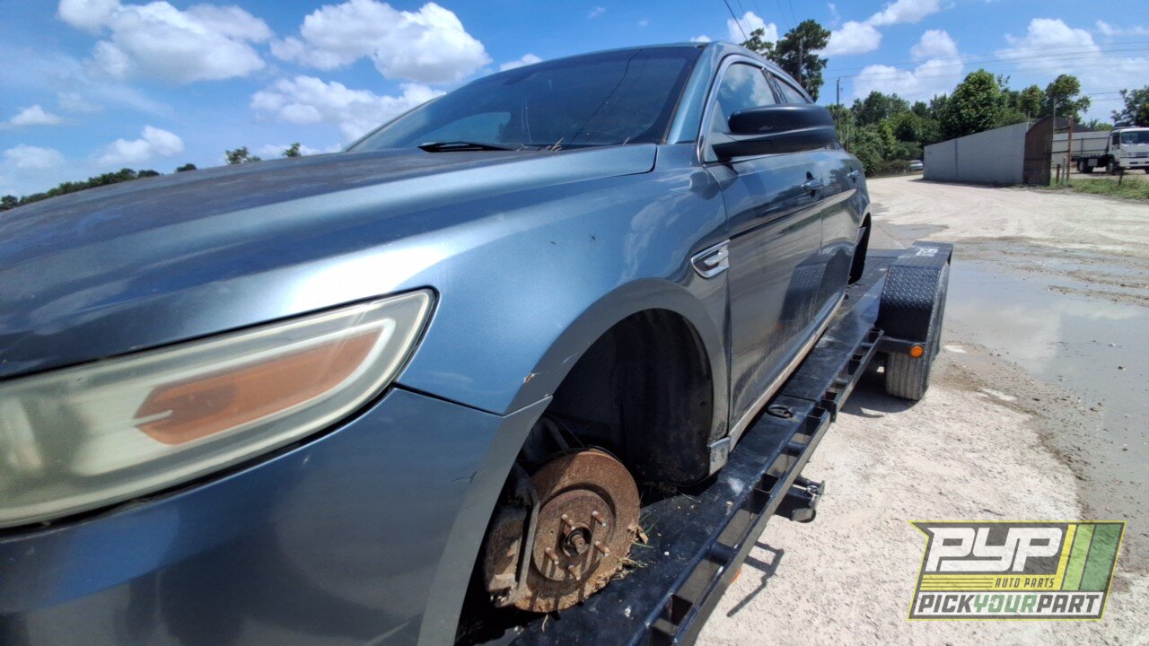 Photo of 2010 Ford Taurus
