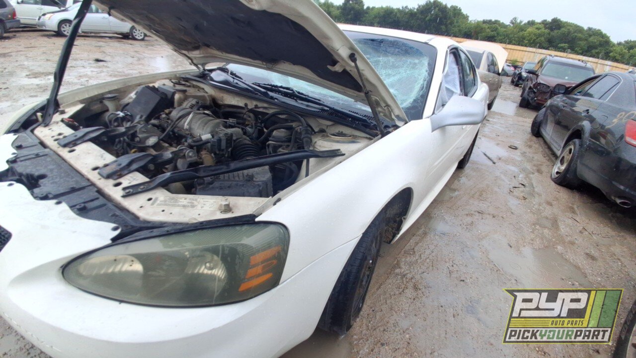 Photo of 2004 Pontiac Grand Prix