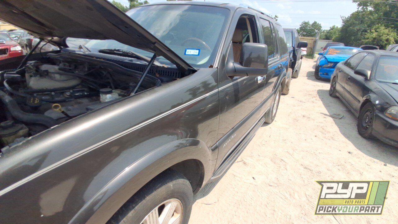 Photo of 2005 Lincoln Aviator