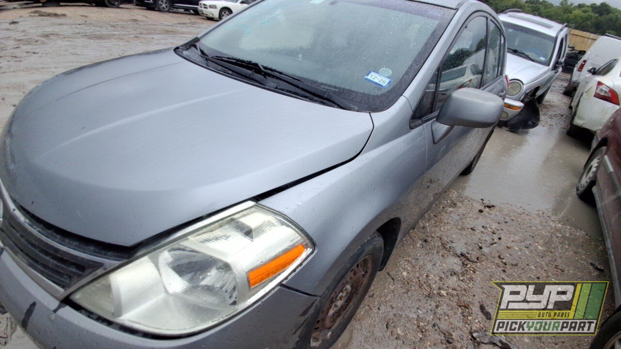 Photo of 2010 Nissan Versa