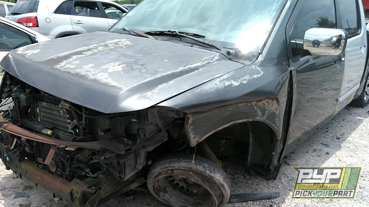 Photo of 2004 Nissan Titan
