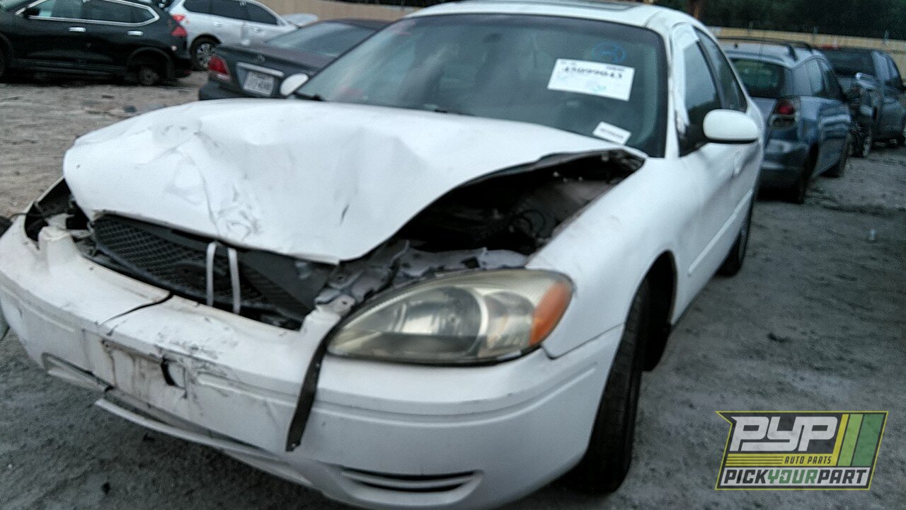 Photo of 2002 Ford Taurus