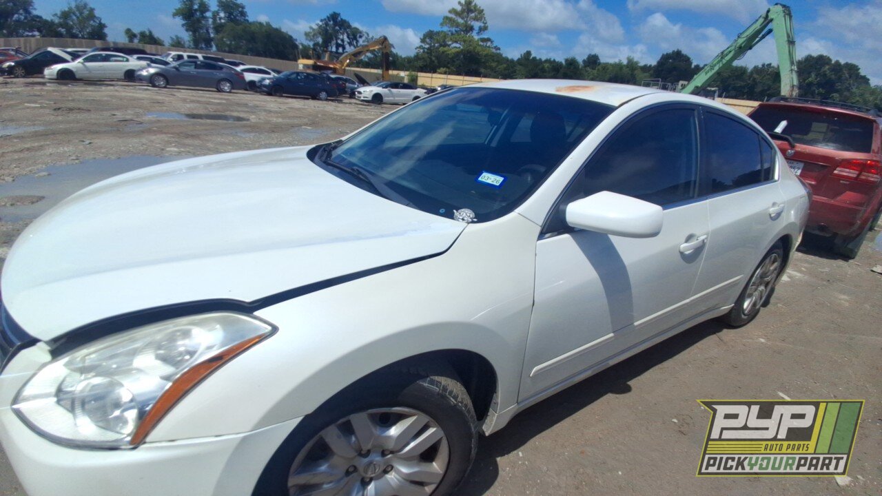 Photo of 2011 Nissan Altima