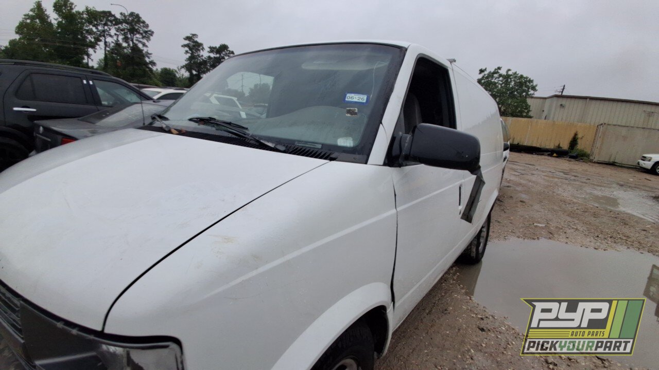 Photo of 2003 Chevrolet Astro