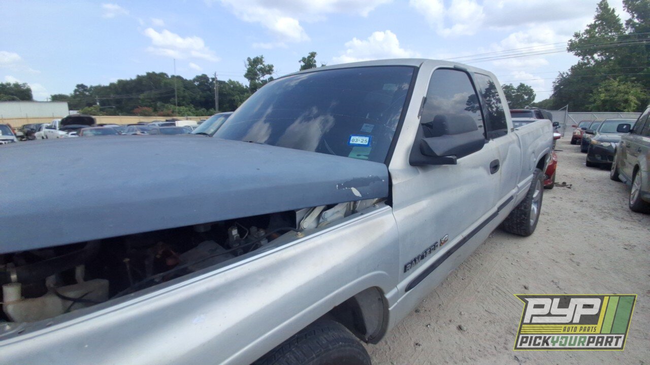 Photo of 2001 Dodge Ram 1500