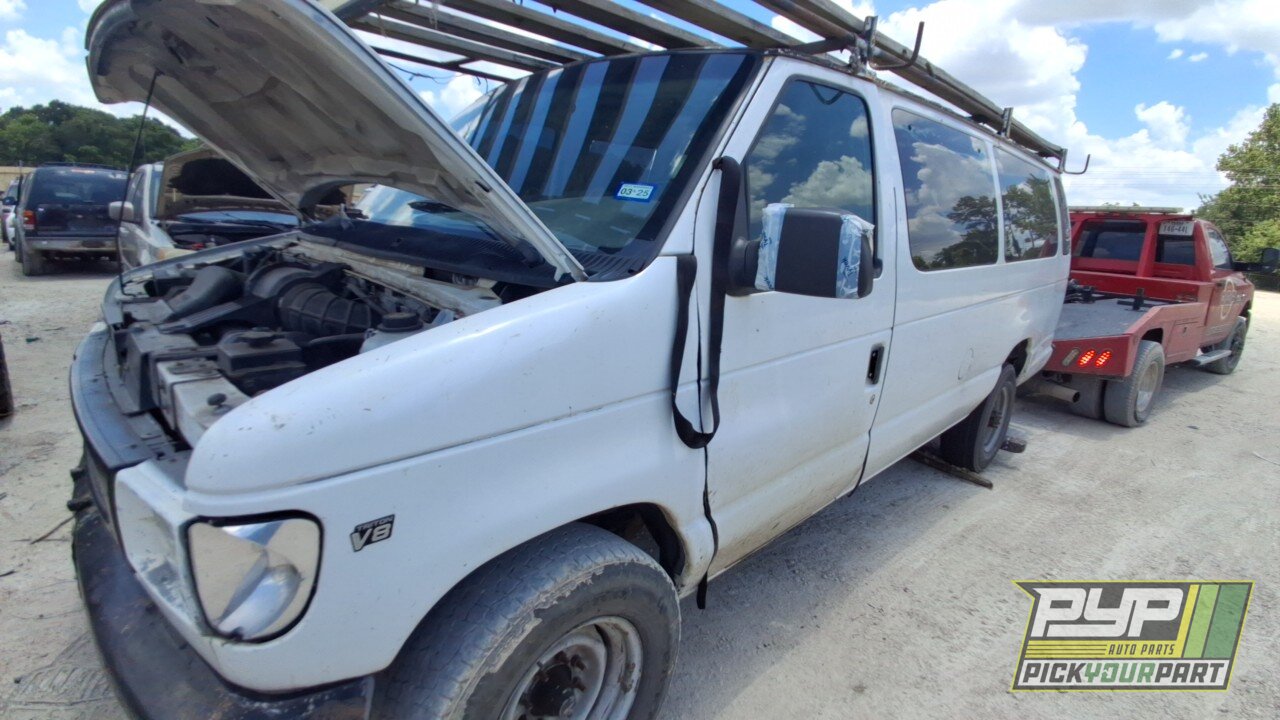 Photo of 2001 Ford E-350 Econoline Club Wagon