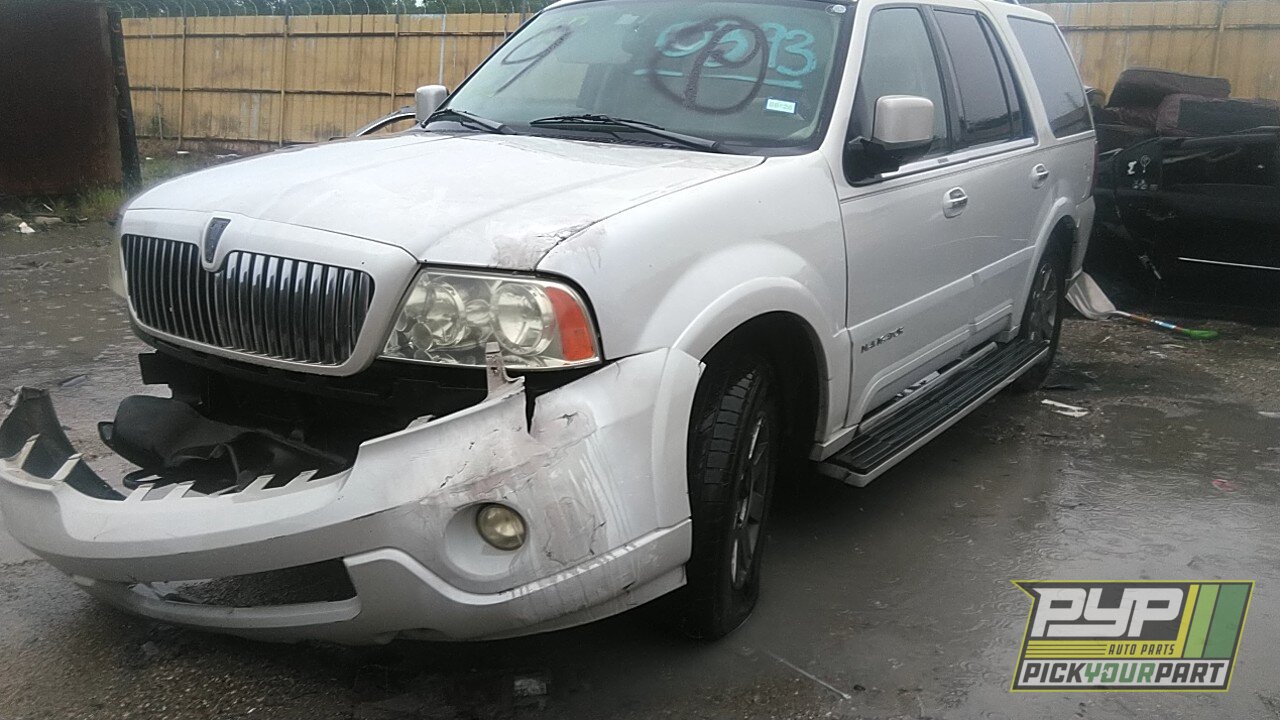 Photo of 2004 Lincoln Navigator