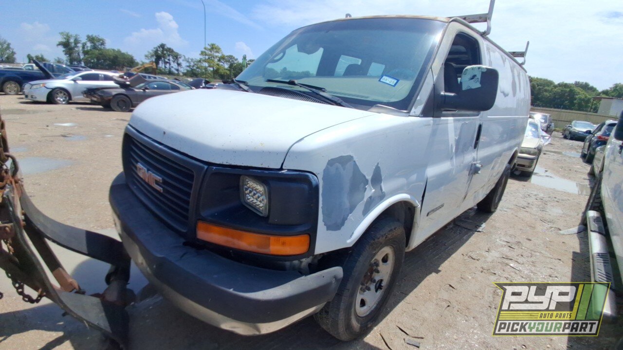 Photo of 2004 Gmc Savana 2500