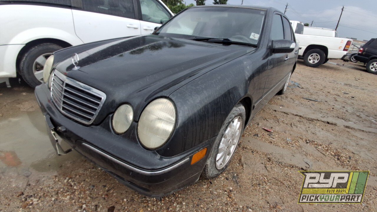 Photo of 2000 Mercedes-Benz E320
