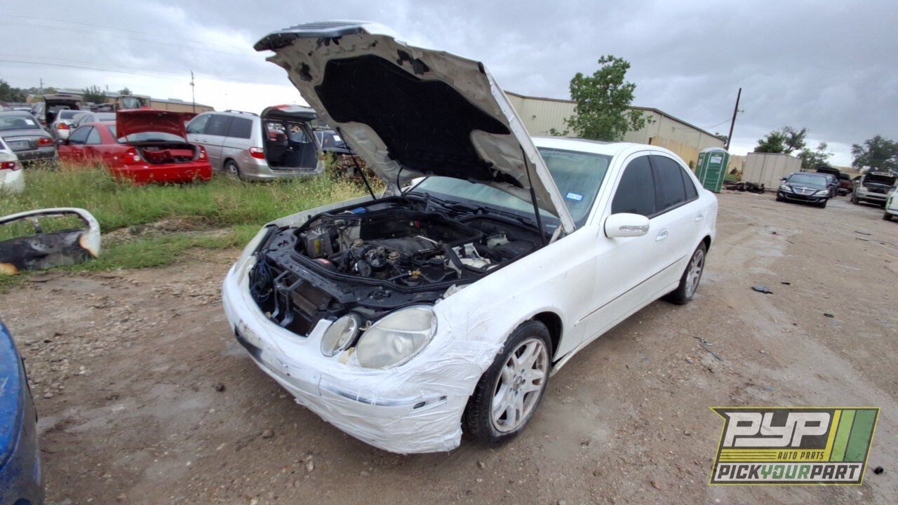 Photo of 2005 Mercedes-Benz E320