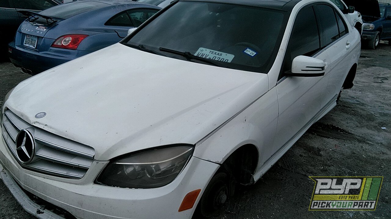 Photo of 2011 Mercedes-Benz C300