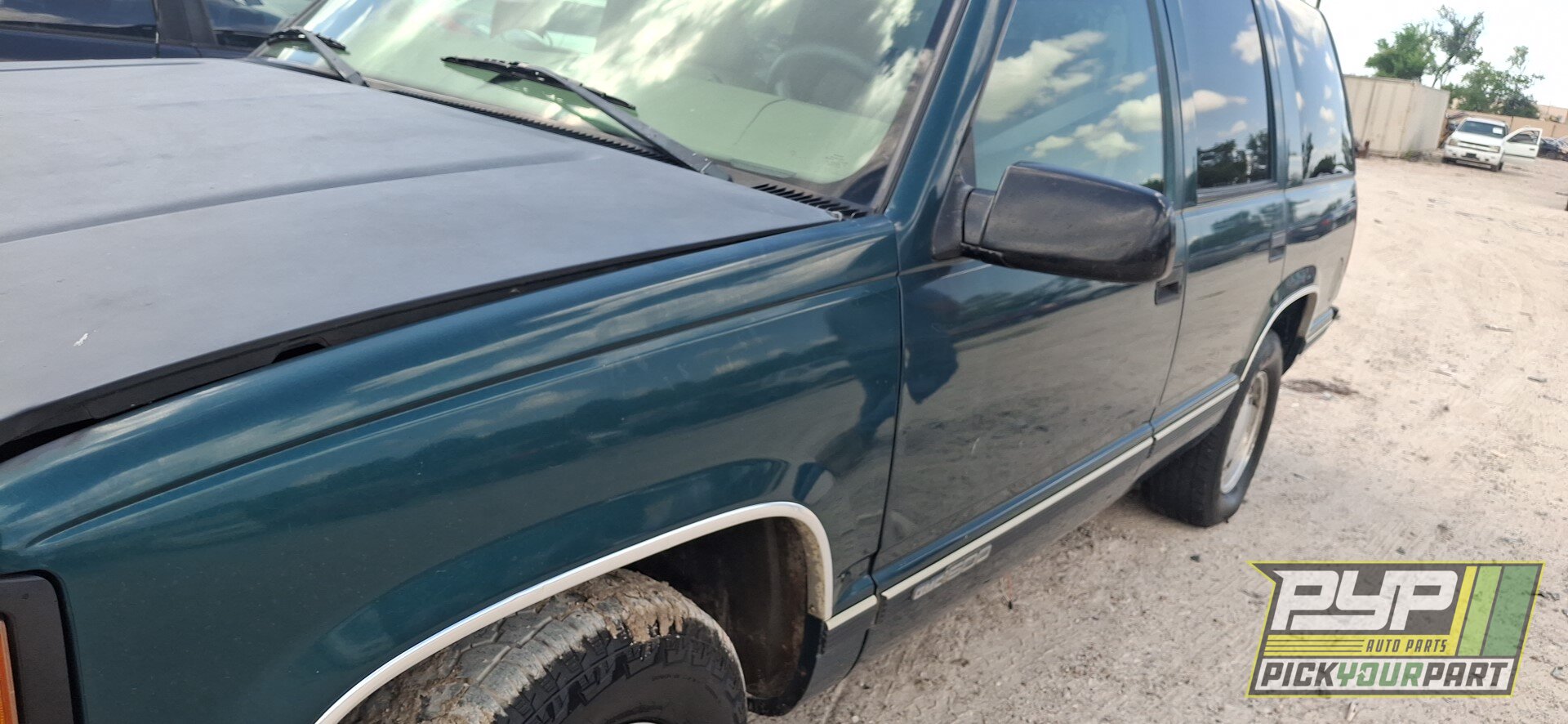Photo of 1999 Gmc Yukon