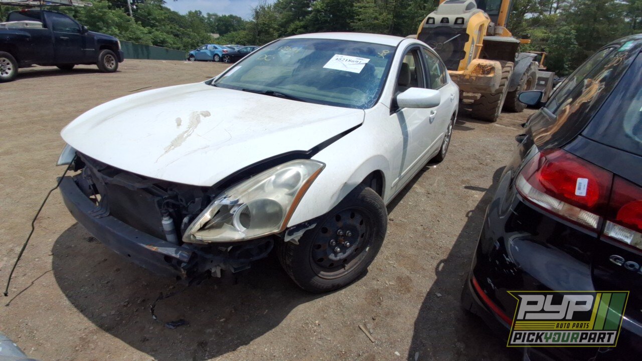 Photo of 2010 Nissan Altima