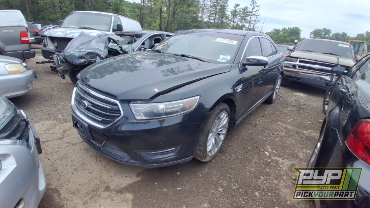 Photo of 2015 Ford Taurus