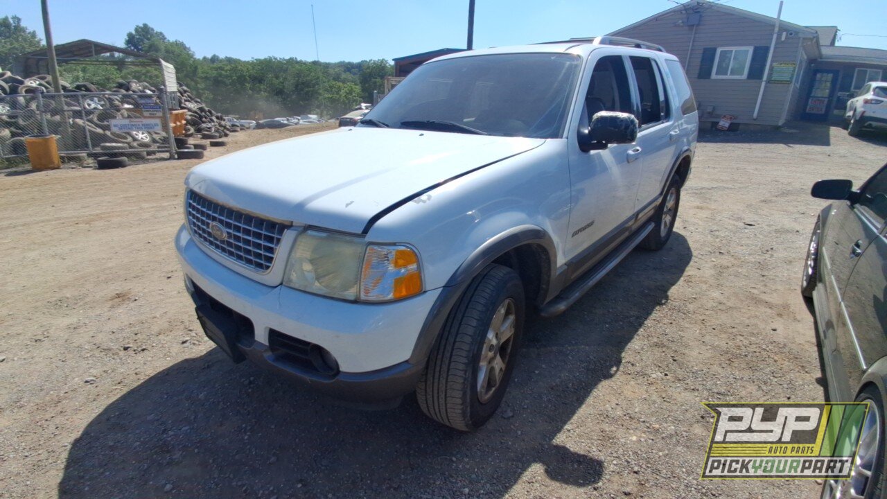 Photo of 2004 Ford Explorer