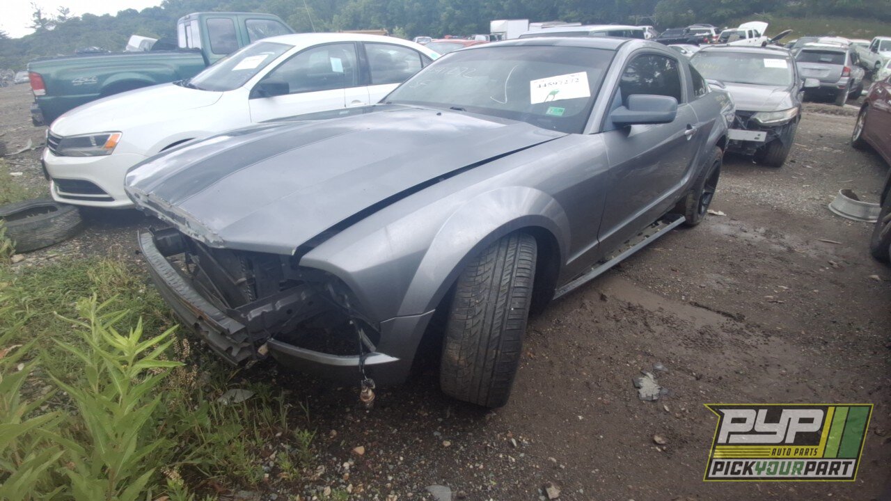 Photo of 2006 Ford Mustang