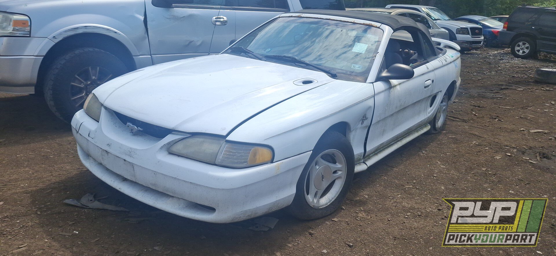 Photo of 1997 Ford Mustang