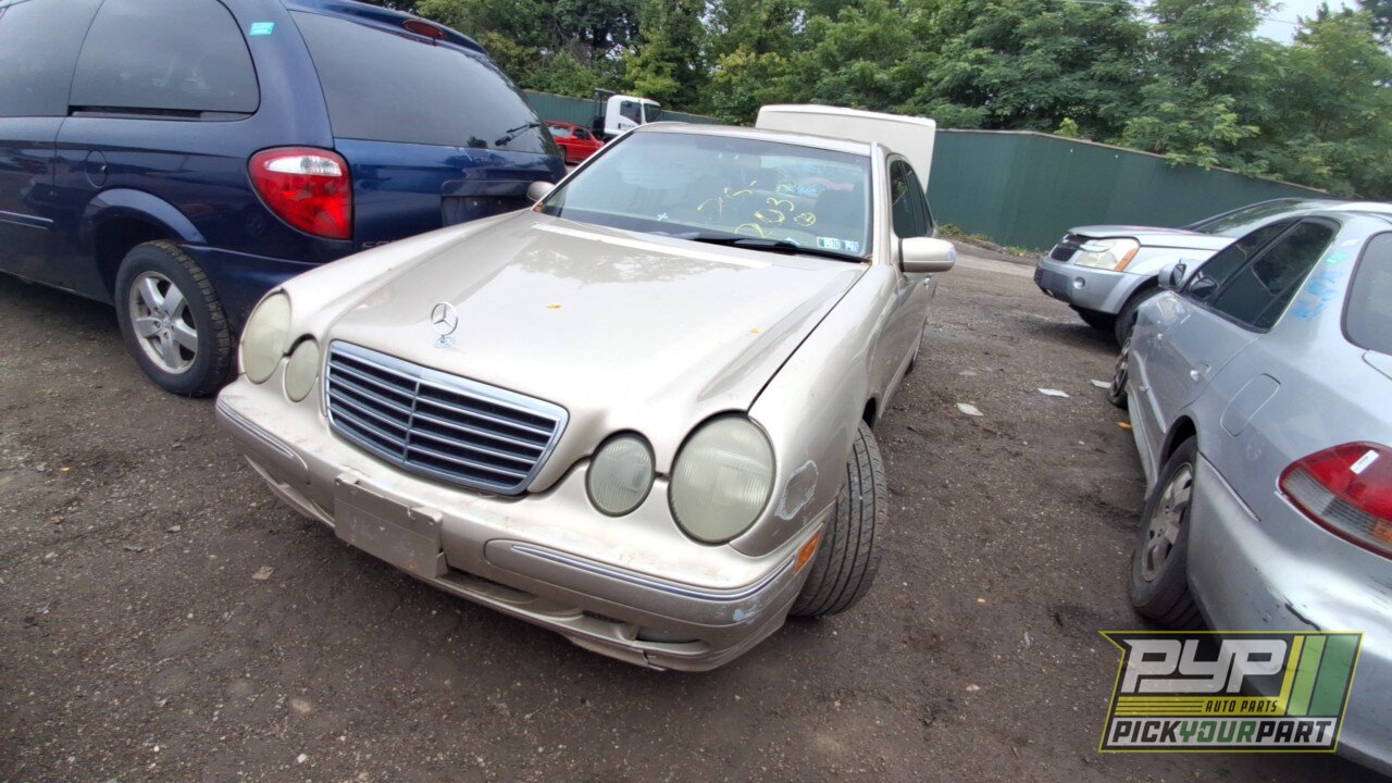 Photo of 2001 Mercedes-Benz E320