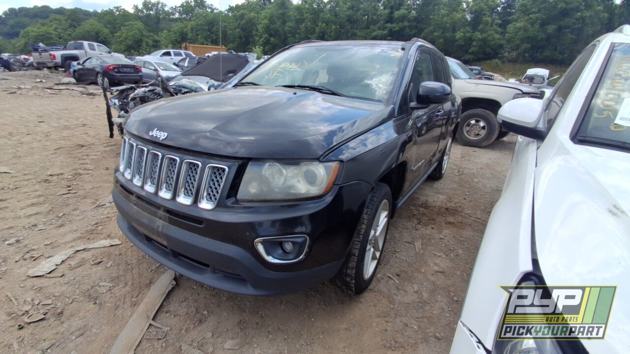 Photo of 2015 Jeep Compass