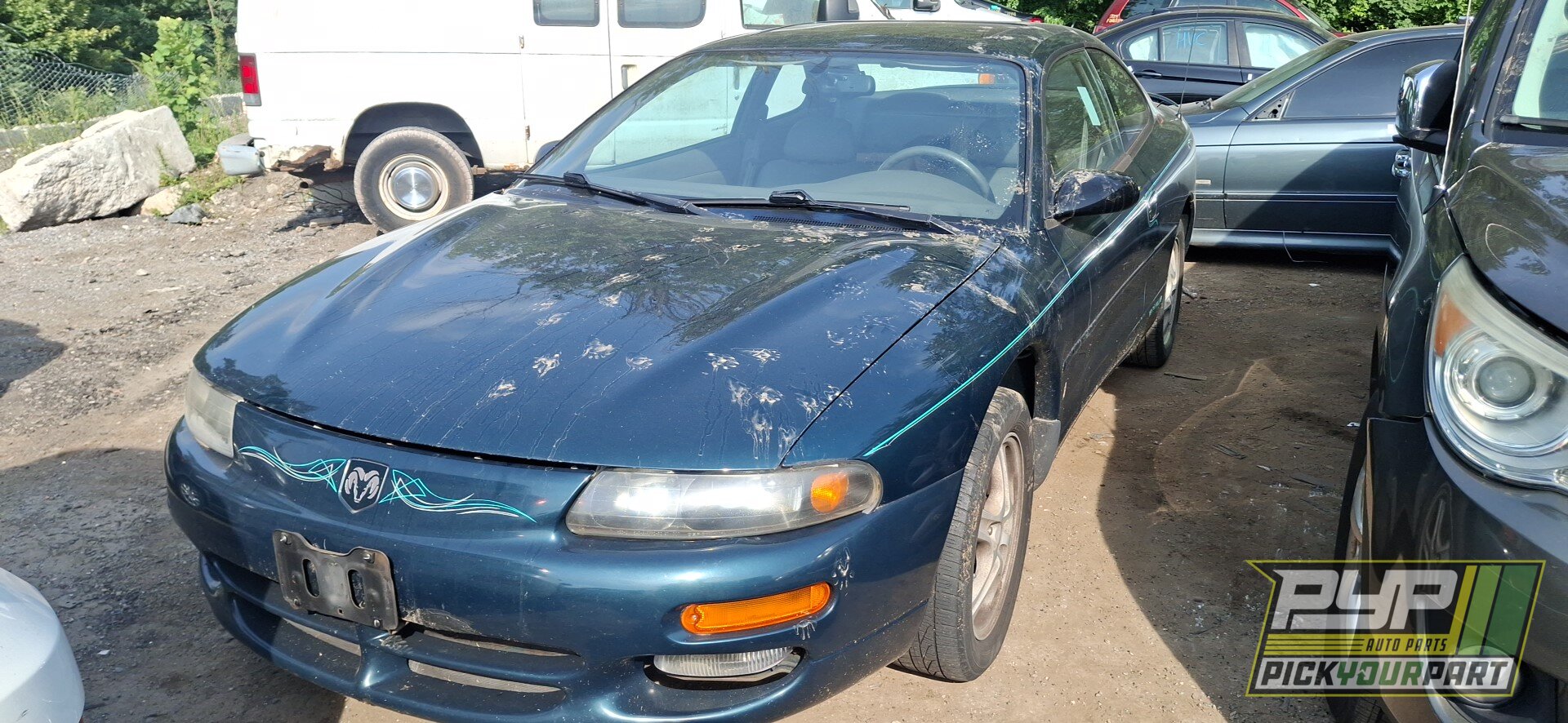 Photo of 1995 Dodge Avenger