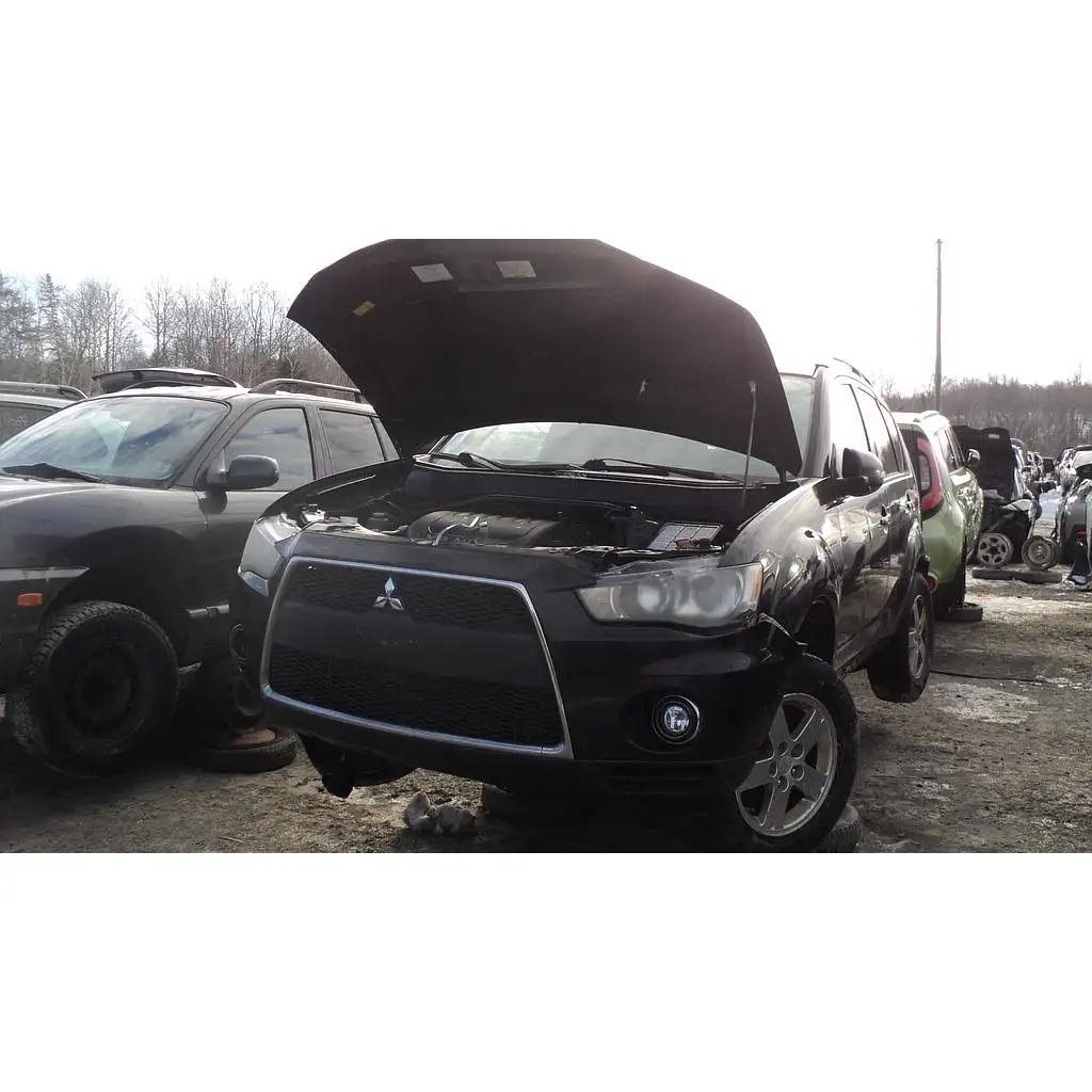 Photo of 2010 Mitsubishi Outlander