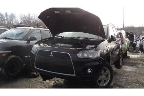 Photo of 2010 Mitsubishi Outlander