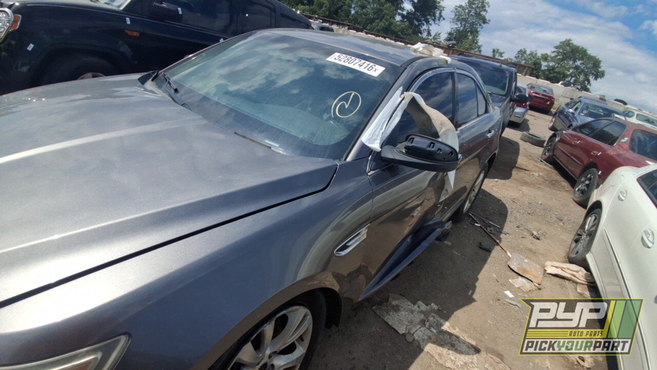 Photo of 2012 Ford Taurus