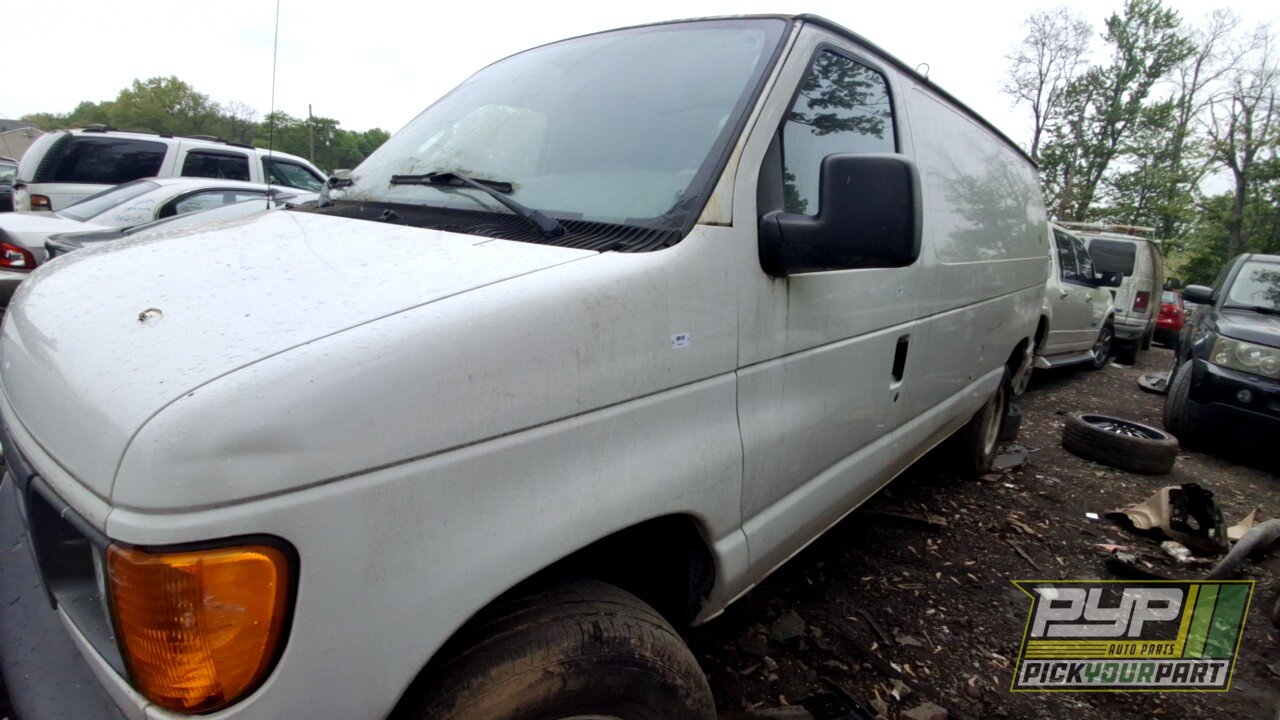 Photo of 2006 Ford E-250