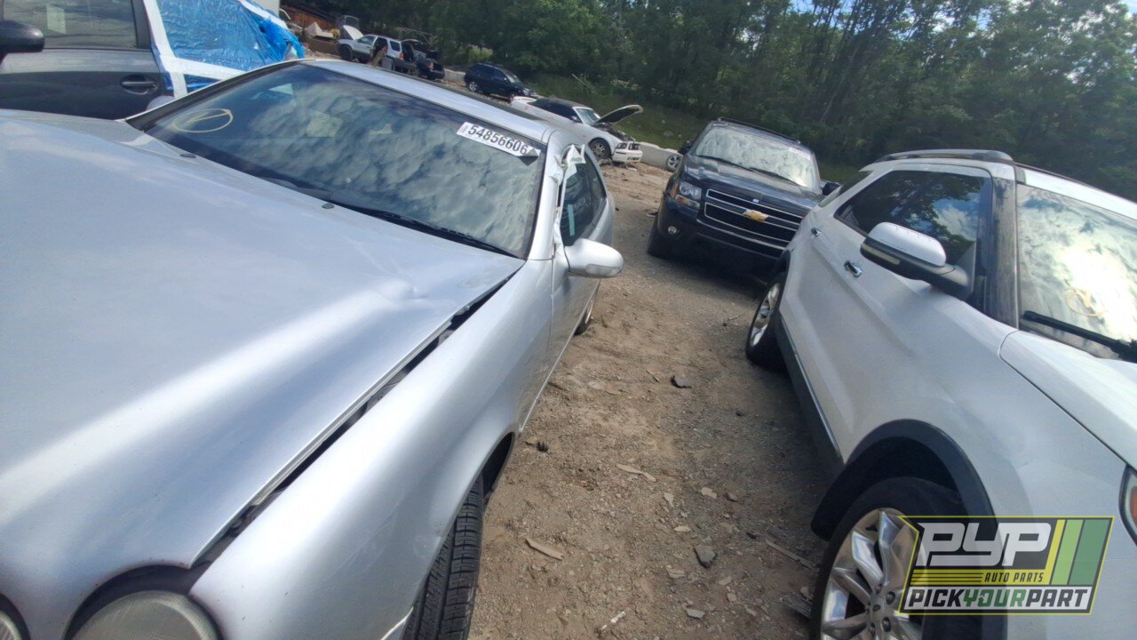 Photo of 2002 Mercedes-Benz Clk320