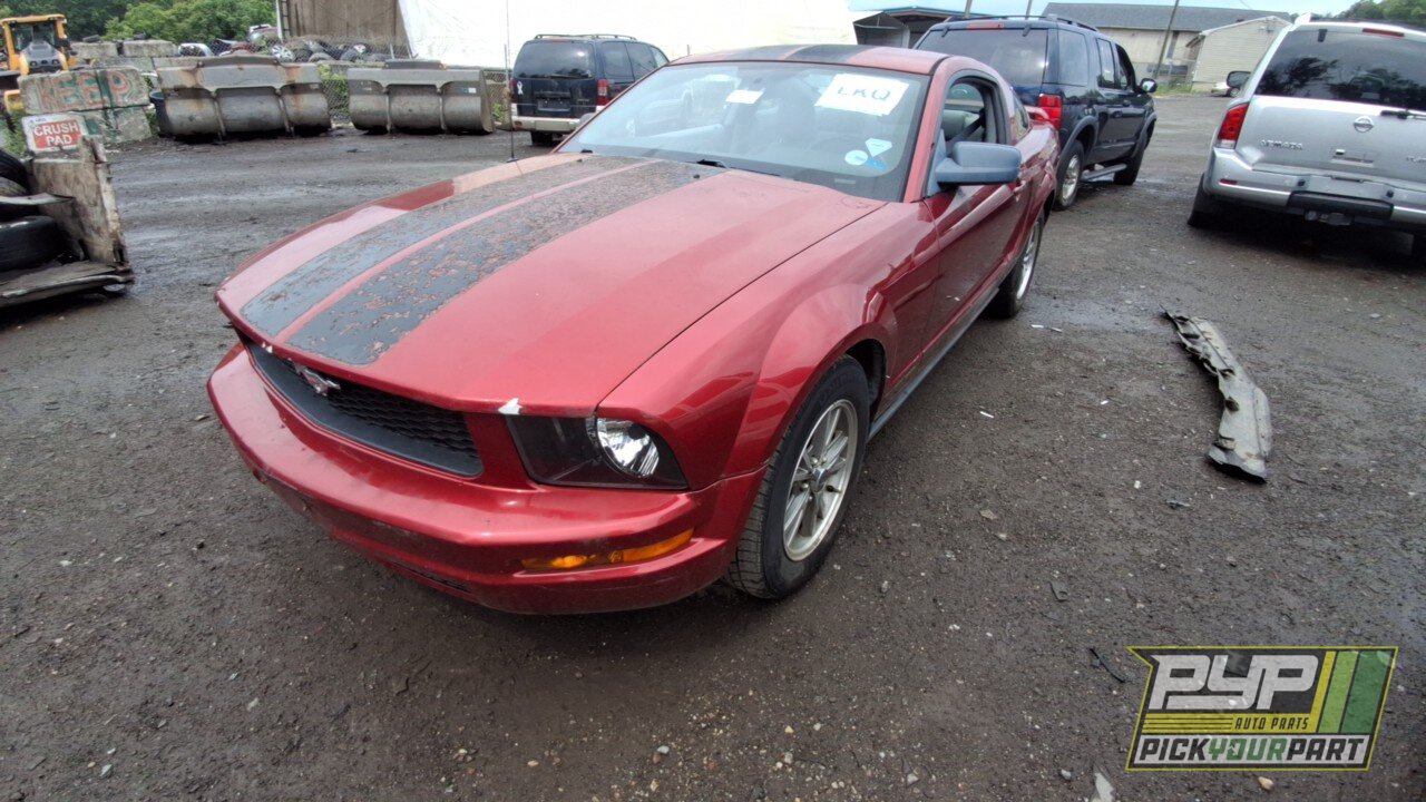 Photo of 2005 Ford Mustang