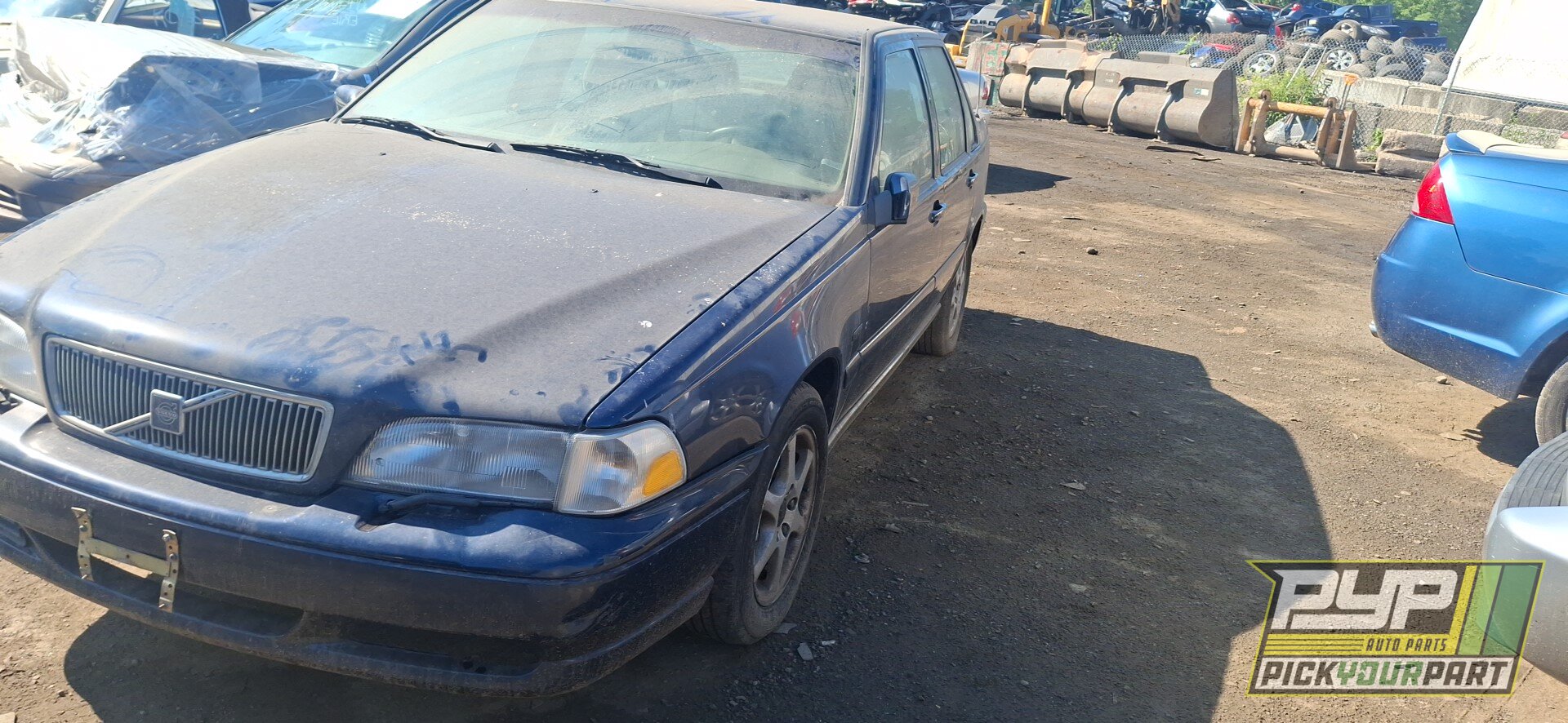 Photo of 1998 Volvo S70