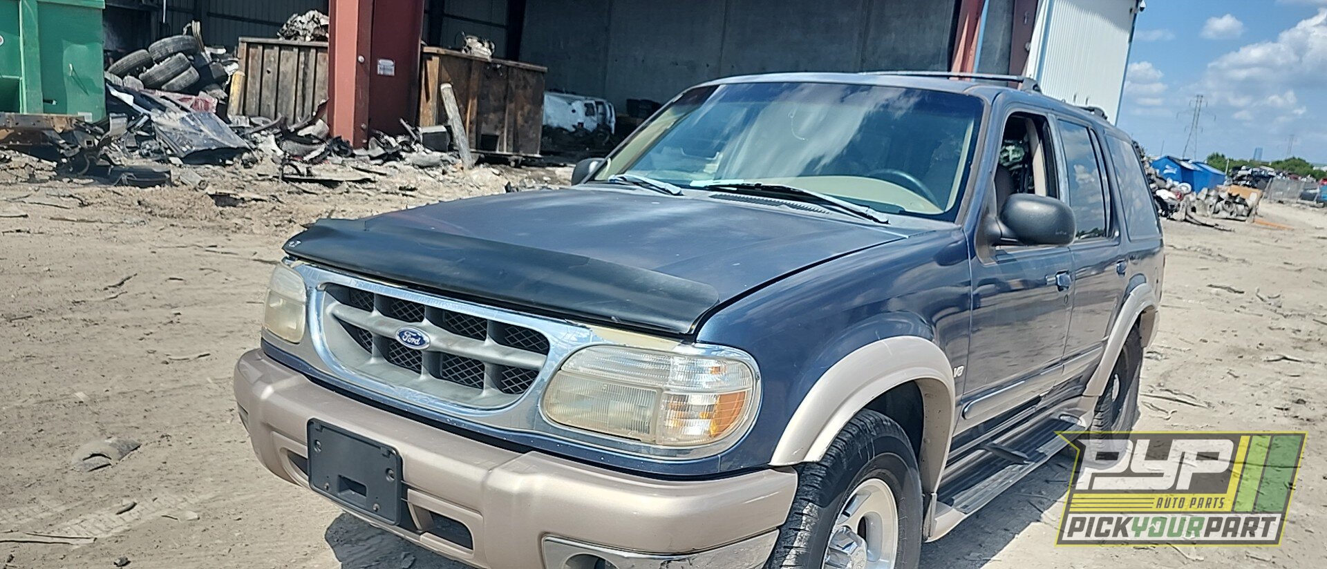 Photo of 1999 Ford Explorer