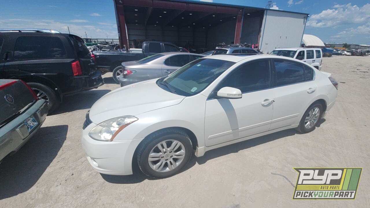 Photo of 2010 Nissan Altima