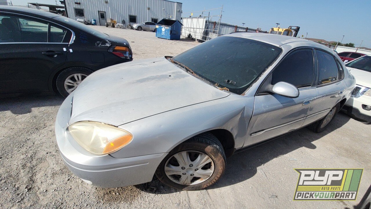 Photo of 2004 Ford Taurus