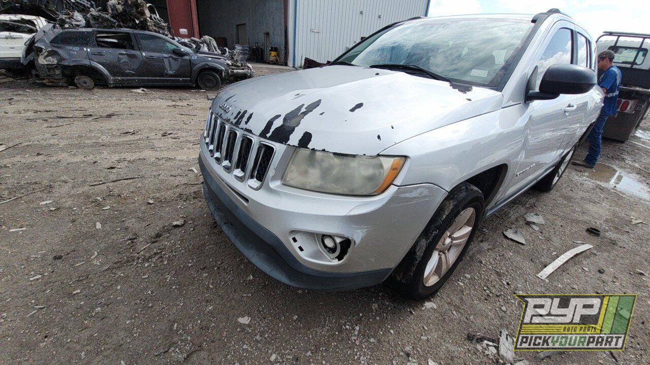 Photo of 2011 Jeep Compass
