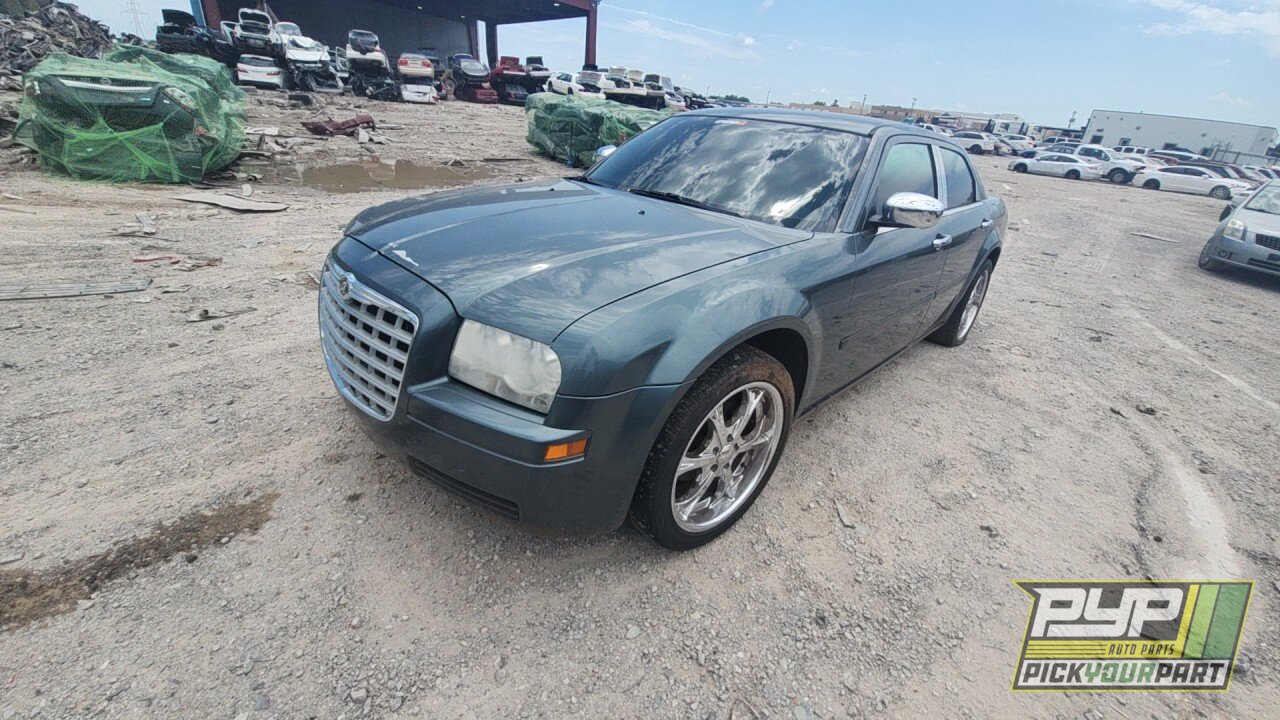 Photo of 2005 Chrysler 300