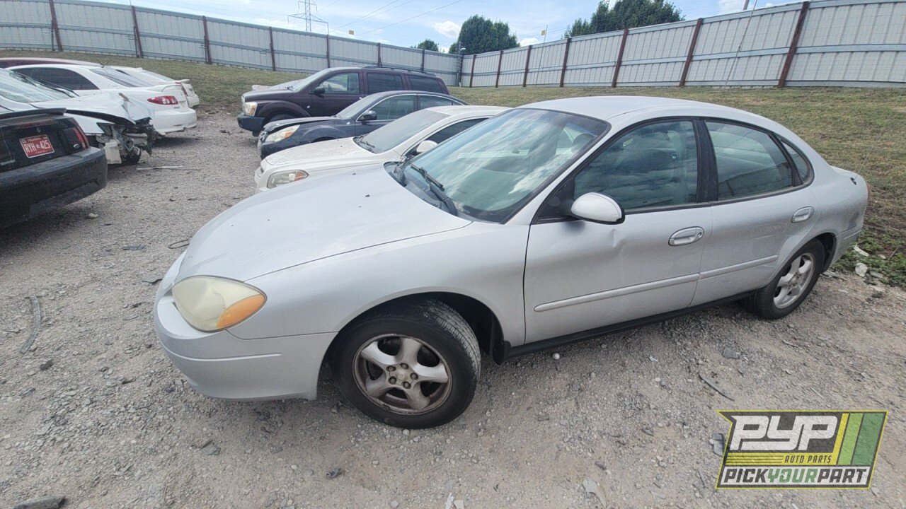 Photo of 2003 Ford Taurus