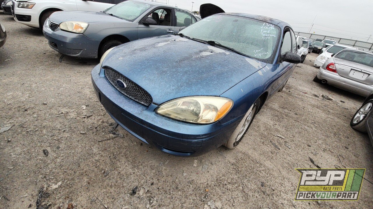Photo of 2004 Ford Taurus