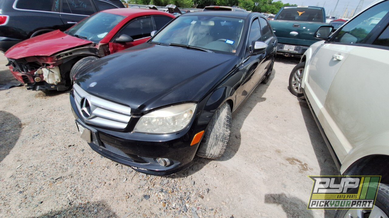 Photo of 2009 Mercedes-Benz C300