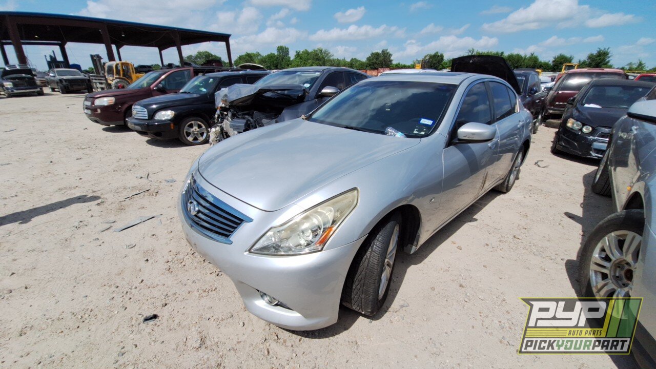 Photo of 2015 Infiniti Q40