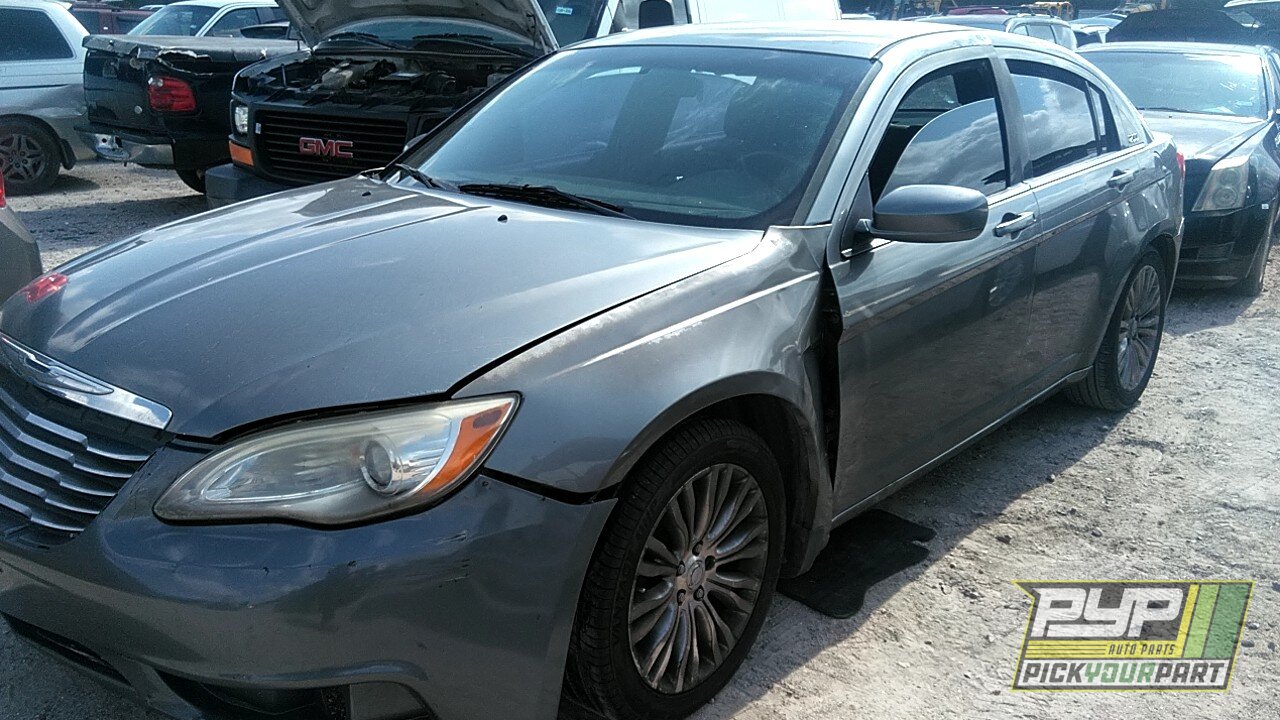 Photo of 2012 Chrysler 200