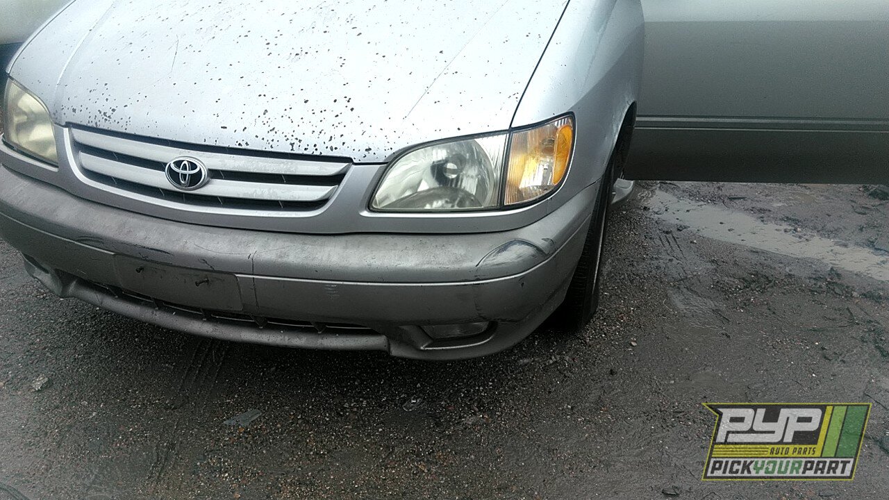 Photo of 2001 Toyota Sienna