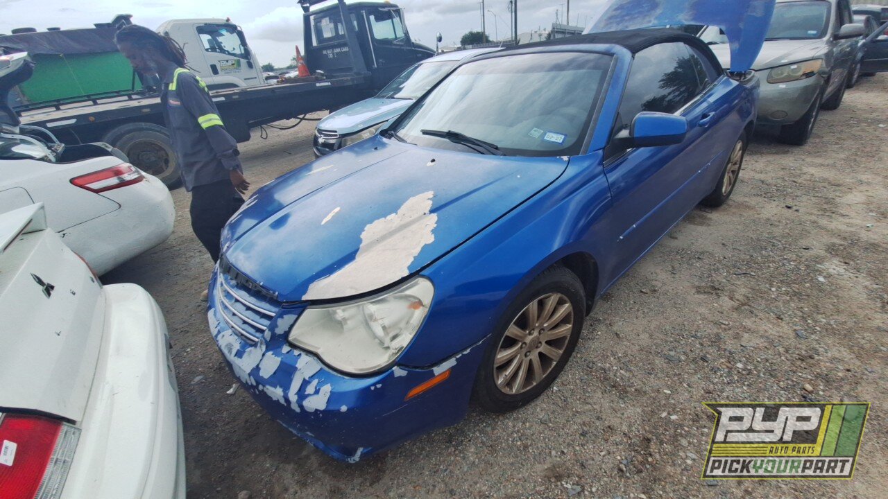 Photo of 2010 Chrysler Sebring