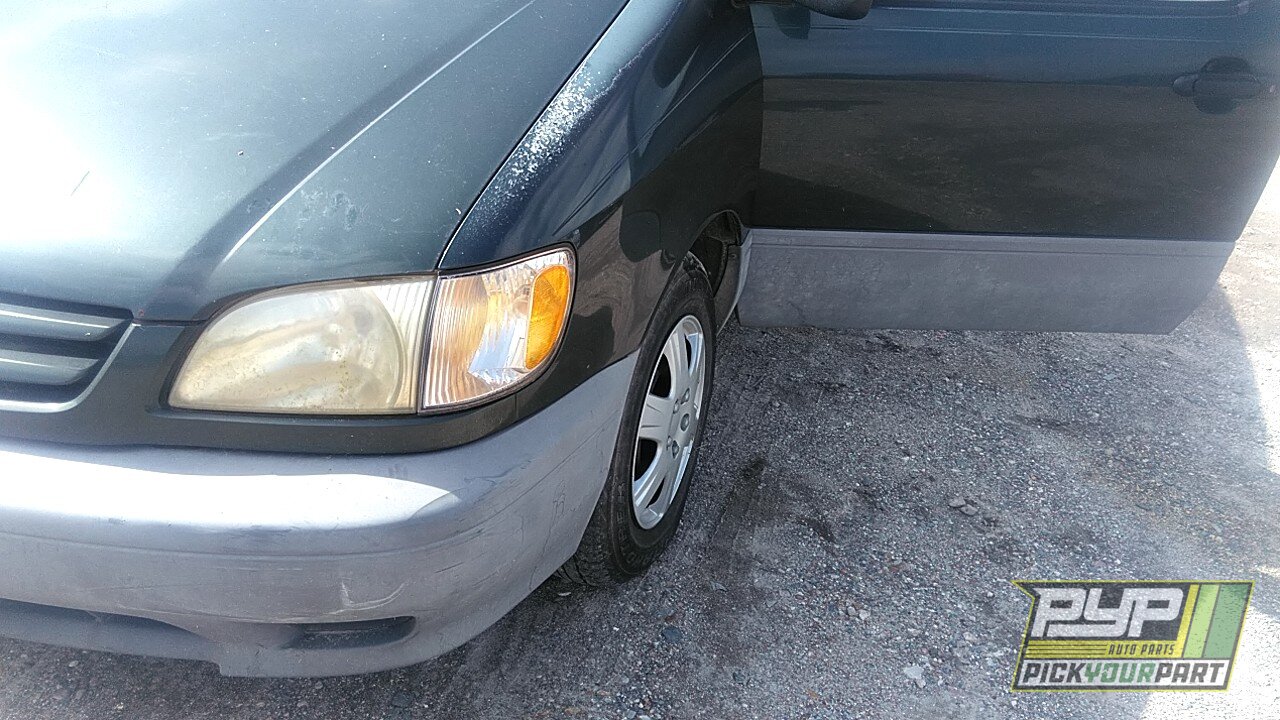 Photo of 2001 Toyota Sienna