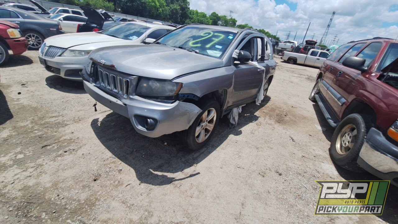 Photo of 2016 Jeep Compass
