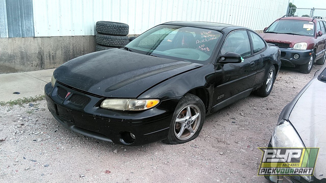 Photo of 2000 Pontiac Grand Prix